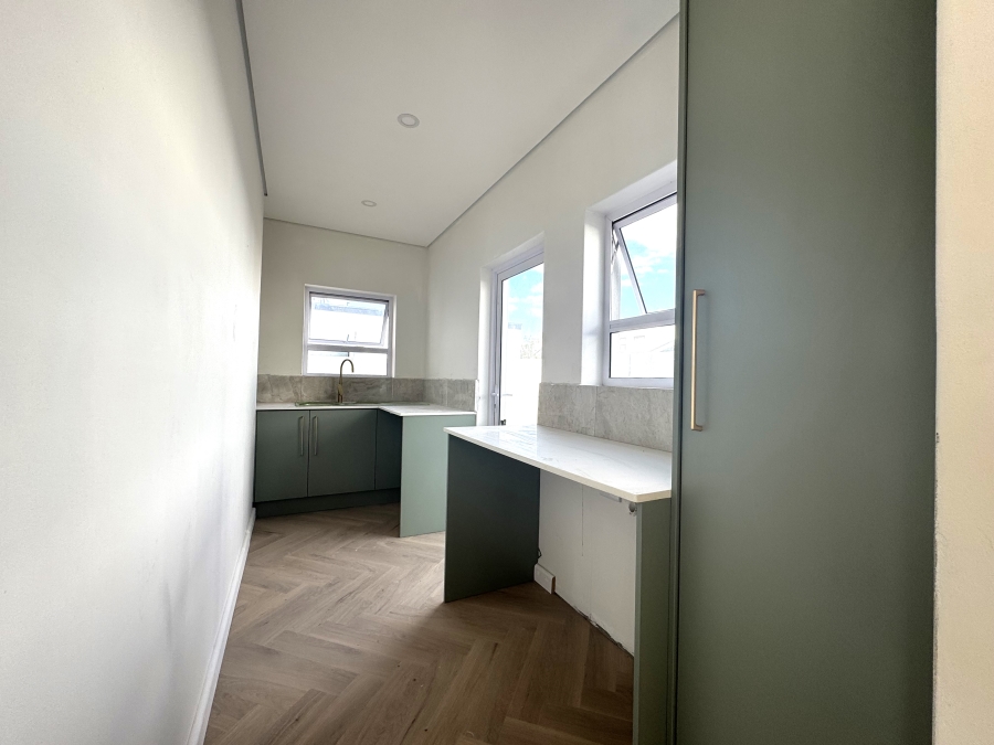 4 Bedroom Property for Sale in Sandown Western Cape